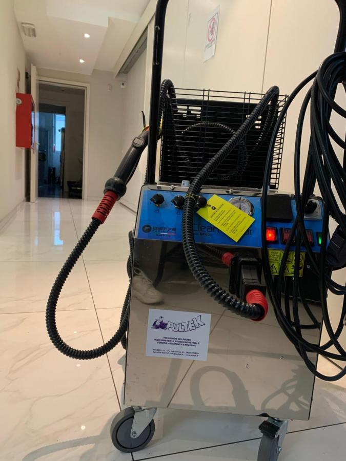 Hotelluxuryprato Екстериор снимка