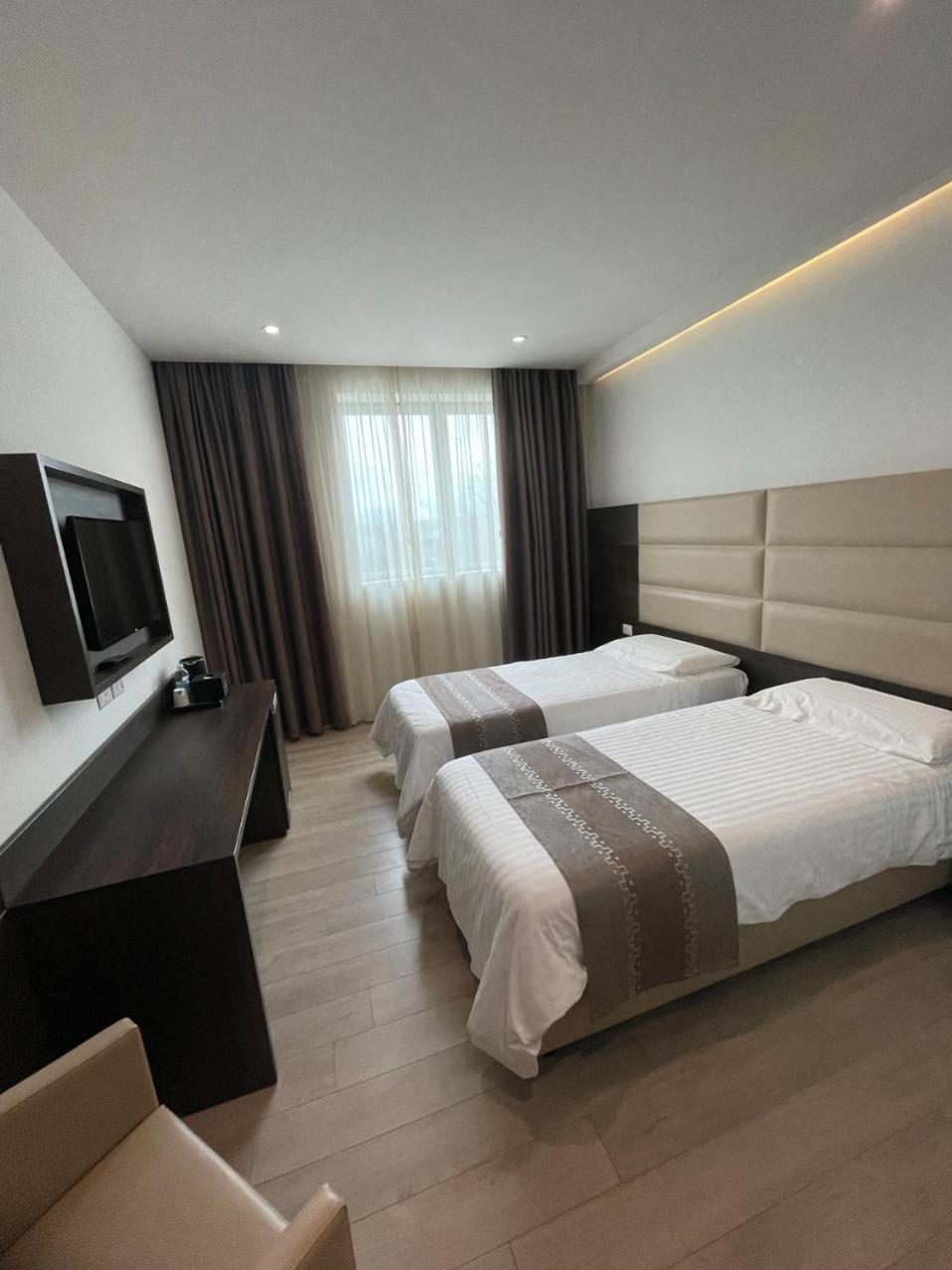 Hotelluxuryprato Екстериор снимка